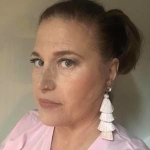 Meet your Posher, Paula